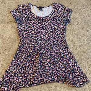 Forever 21 Medium flower dress 🍭